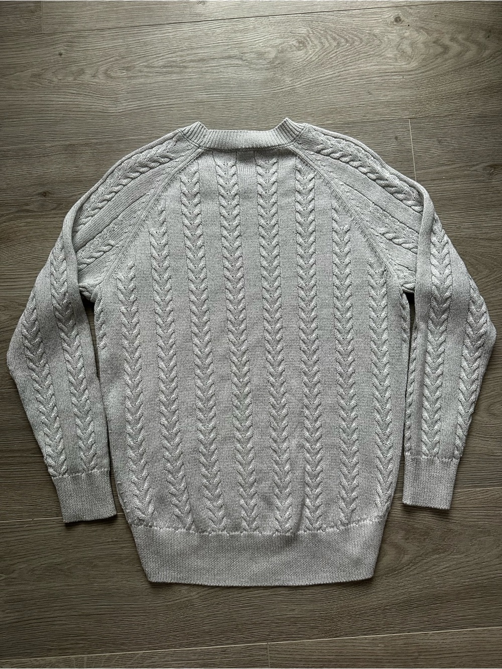 Athleta Silver Metallic Crossroads Cable Knit Merino Blend Sweater XS Soft - Picture 6 of 6